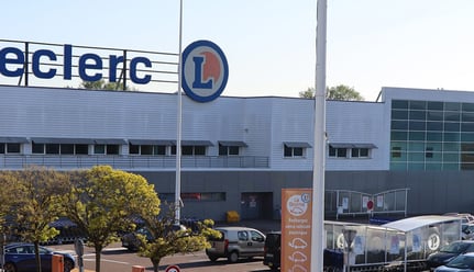 Elbeuf Distribution à Saint-Pierre-Les-Elbeuf - 76 (Seine-Maritime)